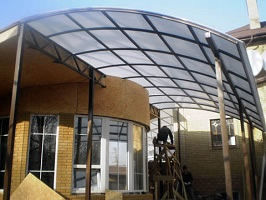 Арка из поликарбоната