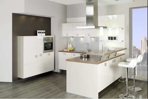 beliy-interier-kuhni