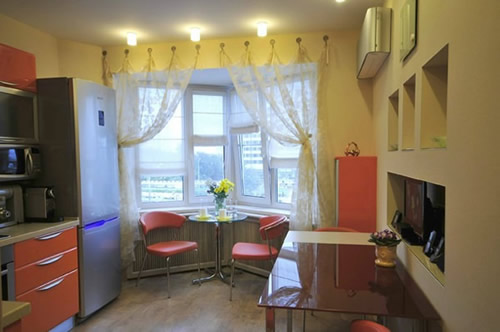 diazjn-kuhni-s-erkerom