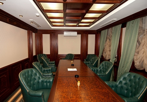 Классическая отделка кабинета руководителя