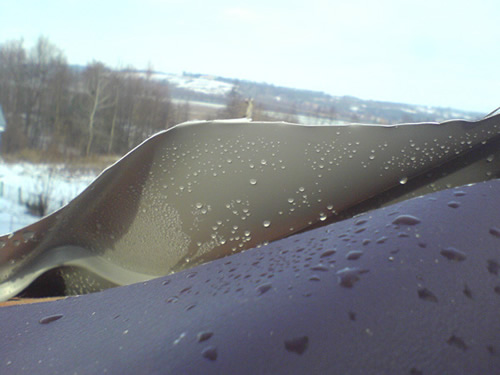 конденсат в подкровельном пространстве