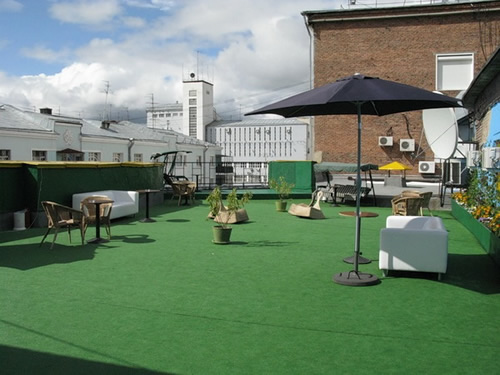 Плоская крыша с зоной отдыха