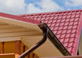 кровля дачи из металлочерепицы