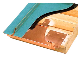 монтаж медной кровли