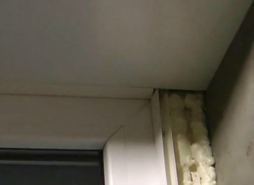 Монтаж панели в стартовый профиль