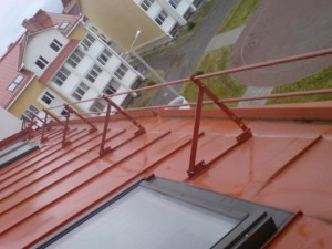 ограждение на металлической кровле