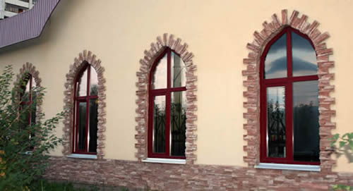 Отделка окон камнем