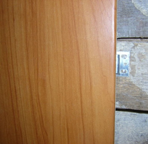 Отделка стен коридора панелями из ДВП