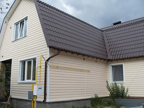 Отделка виниловым сайдингом