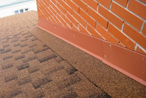 primykanie-krovli_k_stene