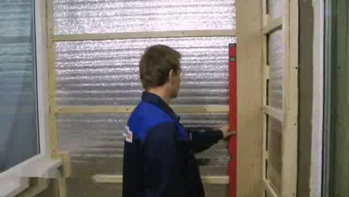 Проверка уровнем первой панели