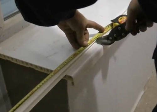 Разметка и отрез требуемой длины