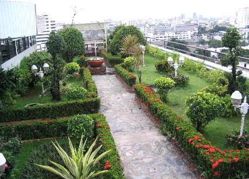 вариант обустройства сада