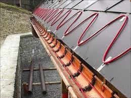 Система антиобледенения кровли