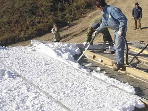 uteplenie-penoplastom