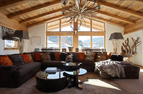 Использование балок в стиле «Шале»