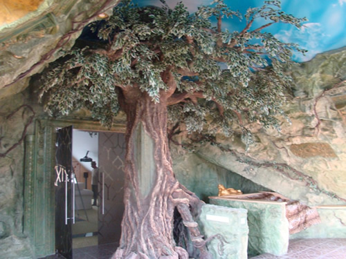 Зимний сад в древне - индийском с применением декоративного камня